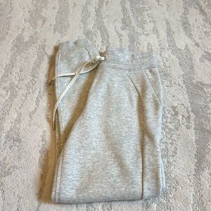 Lululemon Athletica Gray Joggers Relaxed Fit